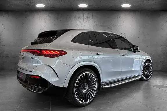 Mercedes-Benz Eqe 2023 photo 5