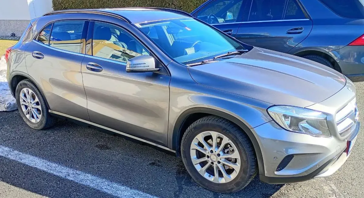 Mercedes-Benz Gla Class