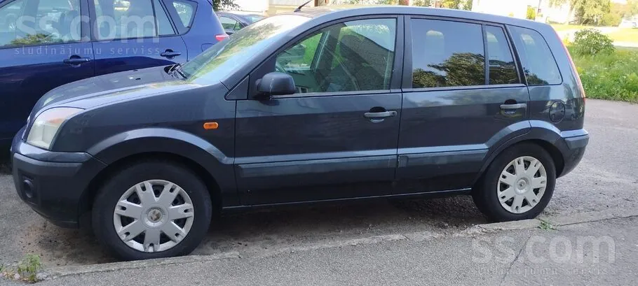 Ford Fusion 2006 photo 2