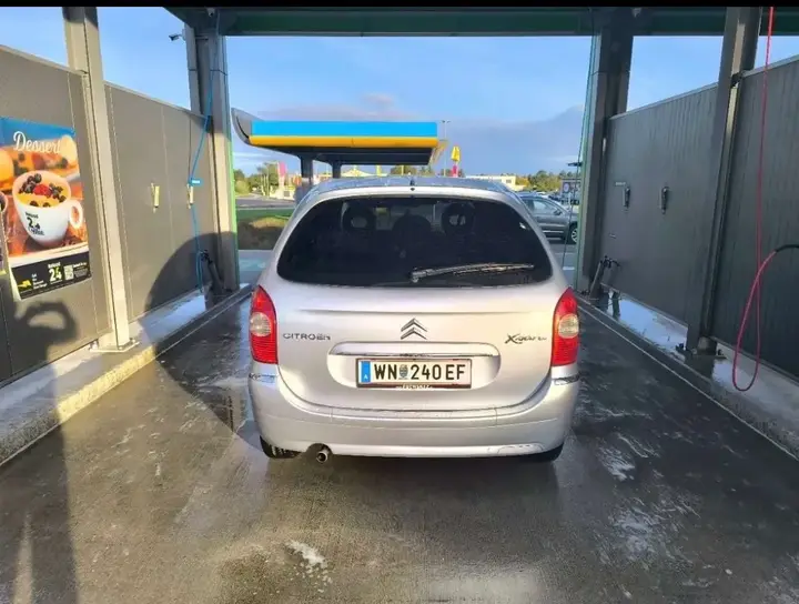 Citroen Xsara Picasso 2010 photo 3