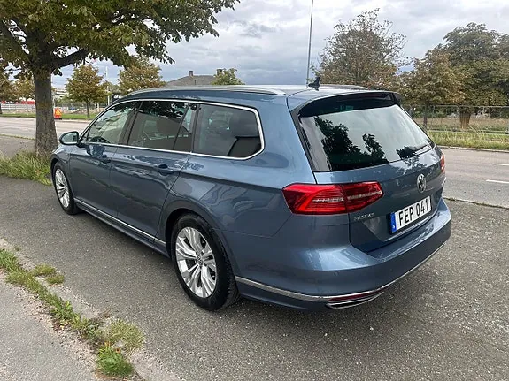Volkswagen Passat 2018 photo 5