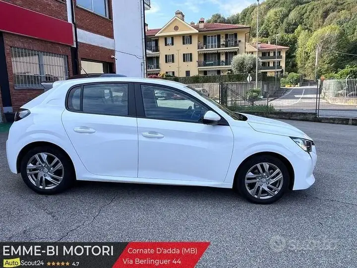 Peugeot 208 2020 photo 4
