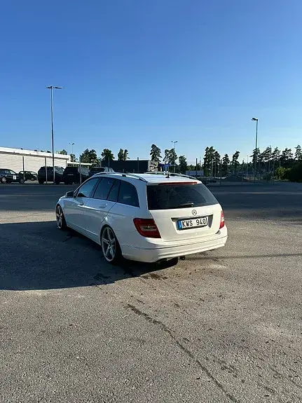 Mercedes-Benz C 220 2014 photo 5