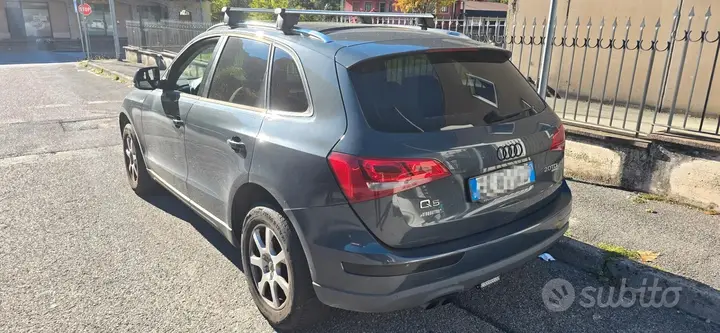 Audi Q5 2010 photo 3