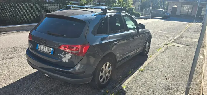 Audi Q5 2010 photo 4