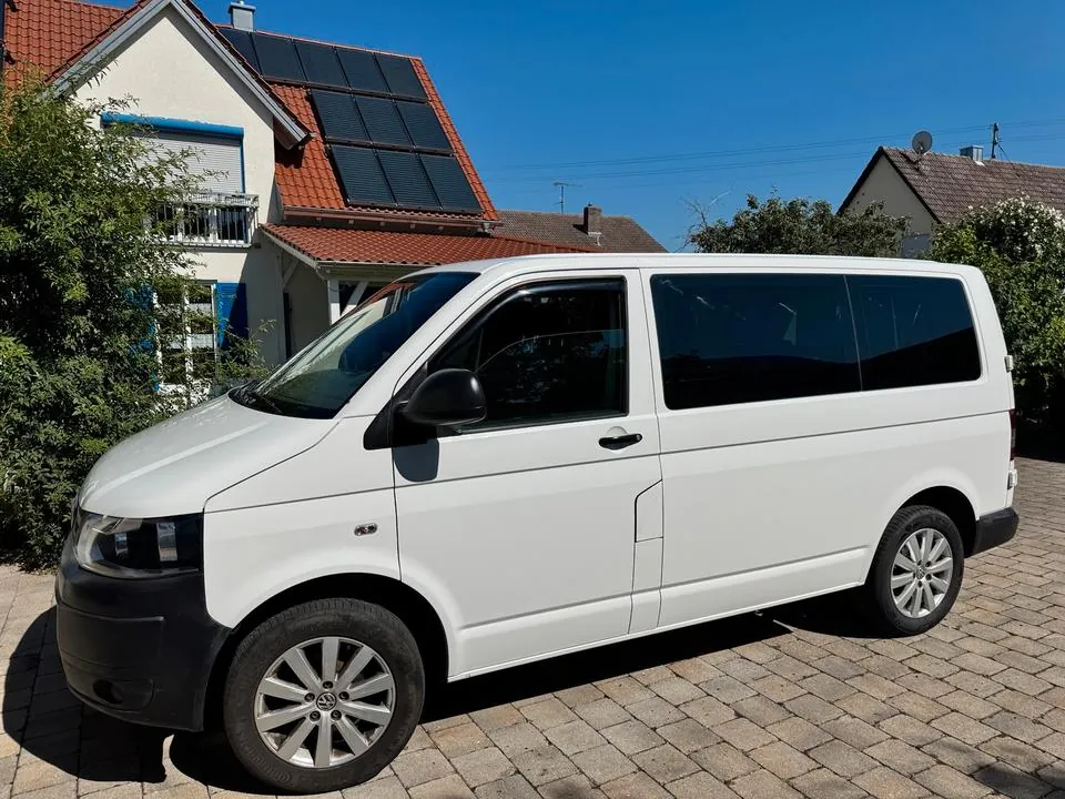 Volkswagen Bus T5