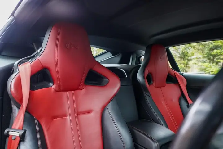Jaguar F-Type 2015 photo 4