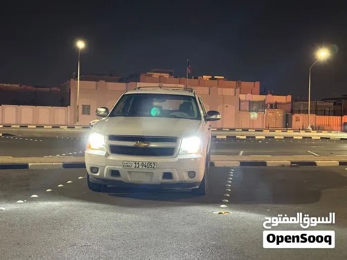 Chevrolet Tahoe 2012 photo 3