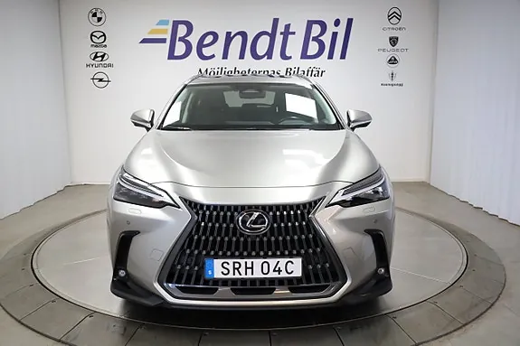 Lexus Nx450H+ 2023 photo 2