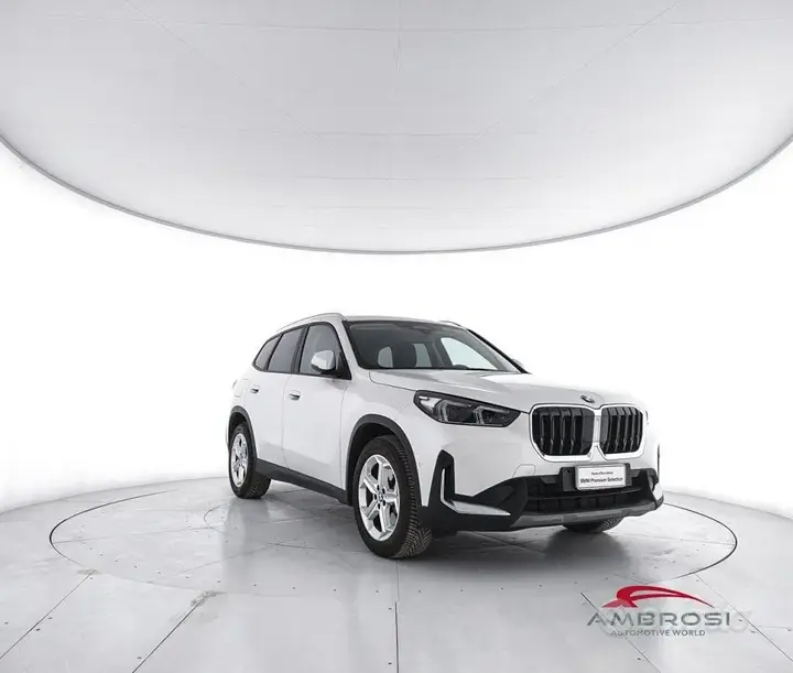 BMW X1 2023 photo 2