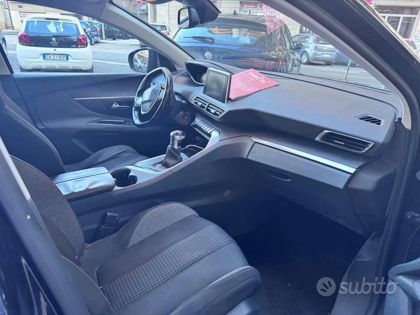 Peugeot 3008 2018 photo 3