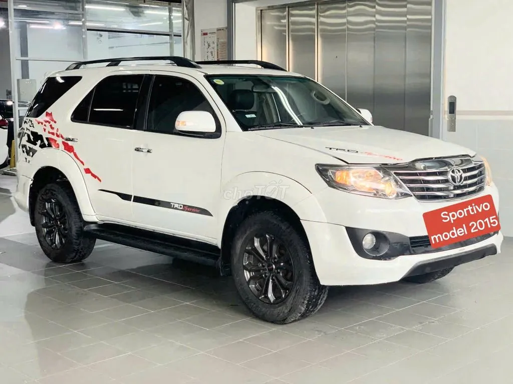 Toyota Fortuner 2015 photo 5