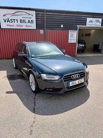 Audi A4 2013 photo 2