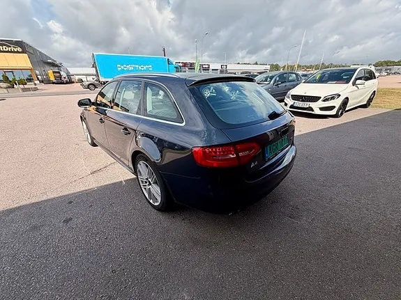 Audi A4 2013 photo 3