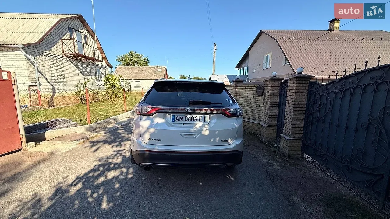 Ford Edge 2016 photo 4