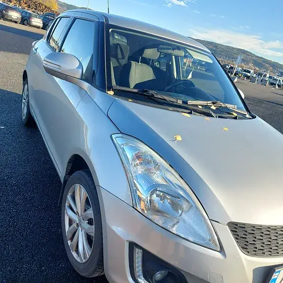 Suzuki Swift 2015 photo 3