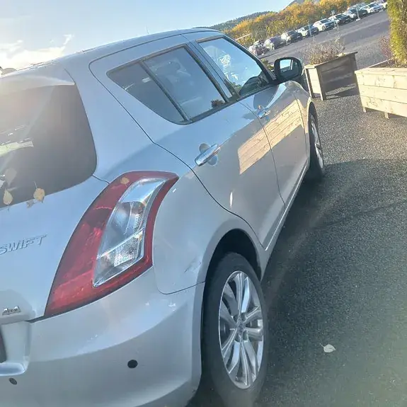 Suzuki Swift 2015 photo 4