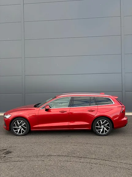 Volvo V60 2020 photo 2