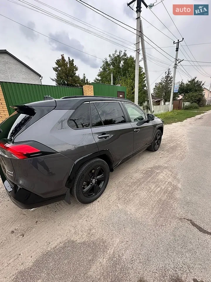 Toyota Rav4 2021 photo 5