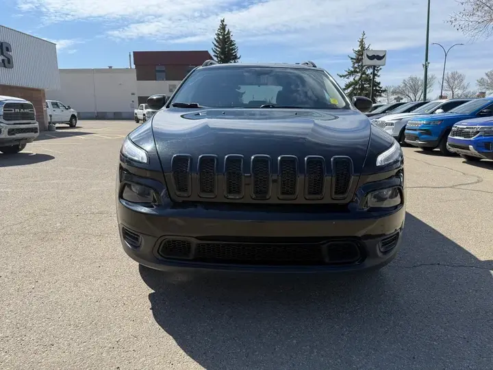 Jeep Cherokee 2018 photo 2
