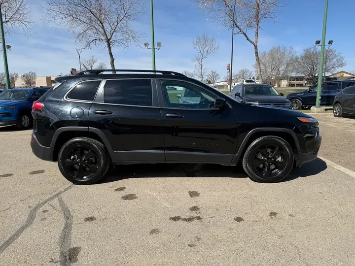 Jeep Cherokee 2018 photo 4