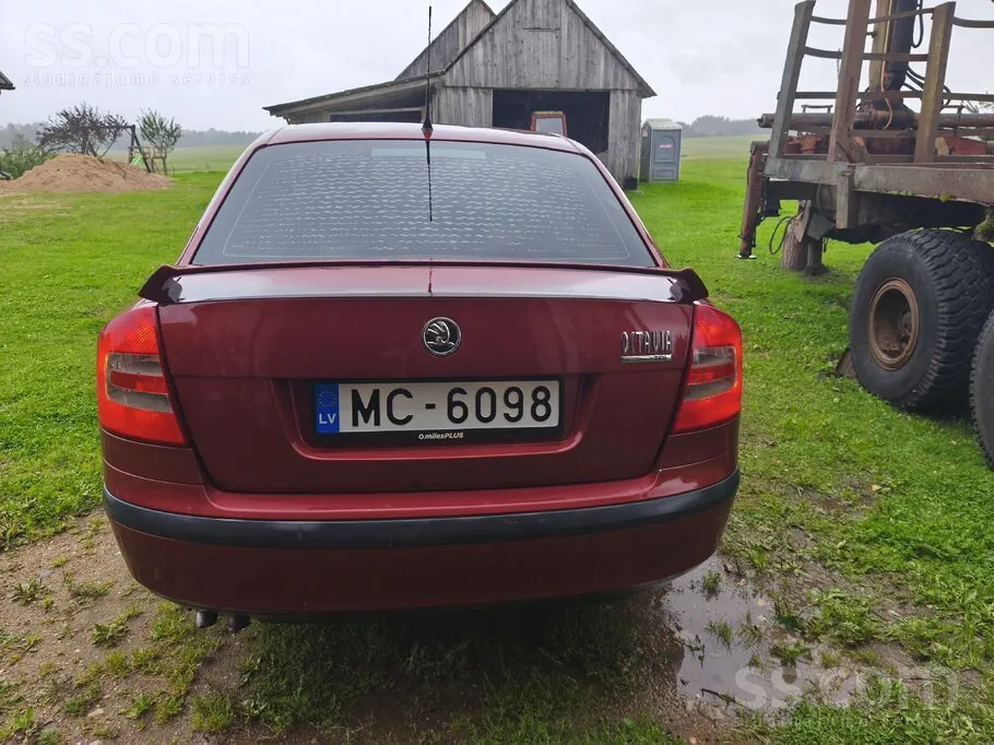Skoda Octavia 2007 photo 2