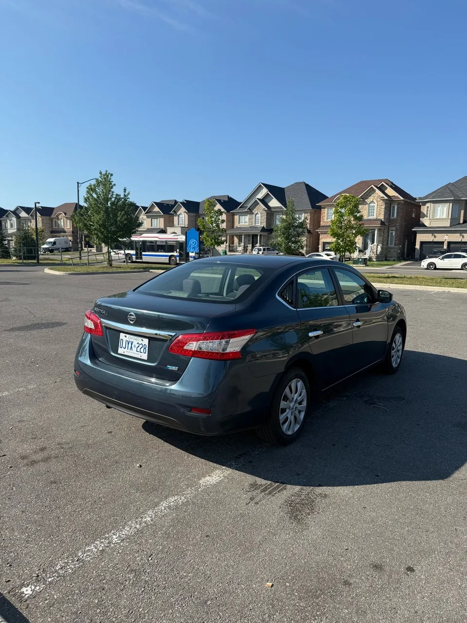 Nissan Sentra 2014 photo 4