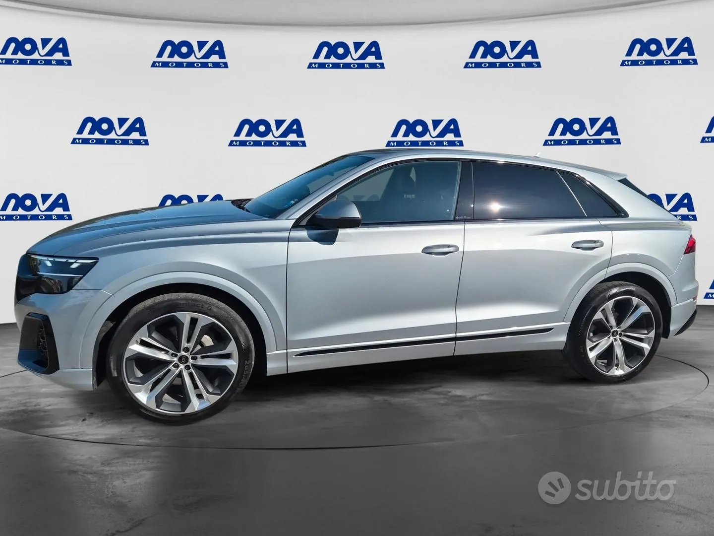 Audi Q8 2024 photo 2