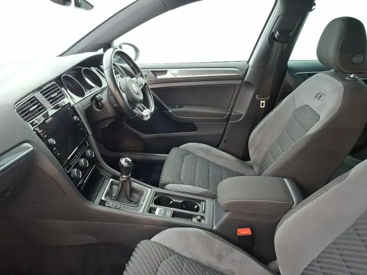 Volkswagen Golf 2017 photo 5