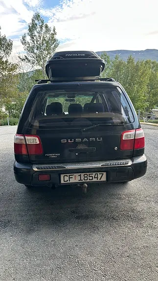 Subaru Forester 2002 photo 2