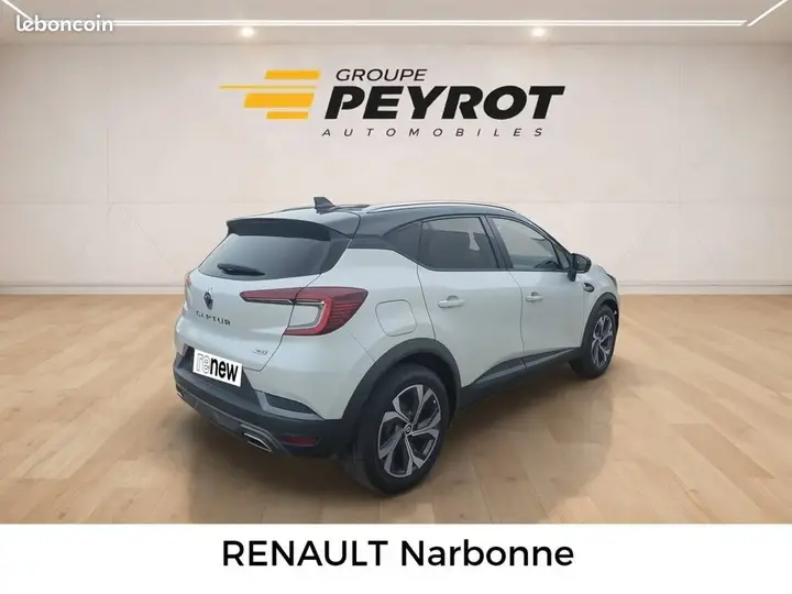 Renault Captur 2023 photo 5