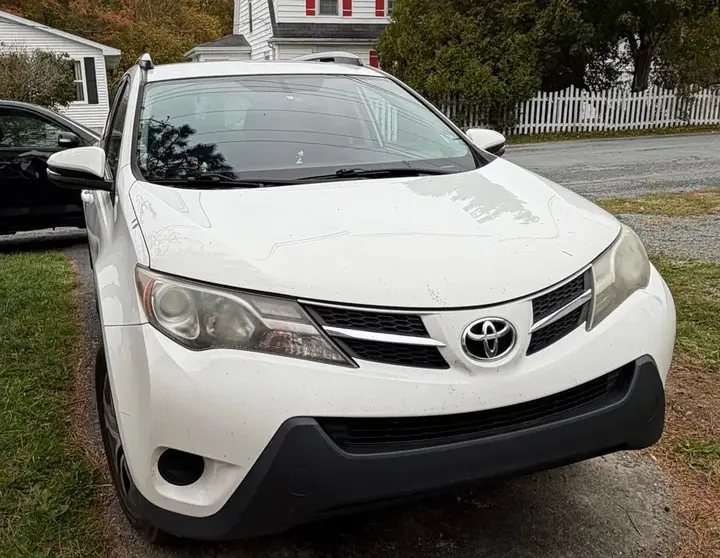 Toyota Rav4 2015 photo 2