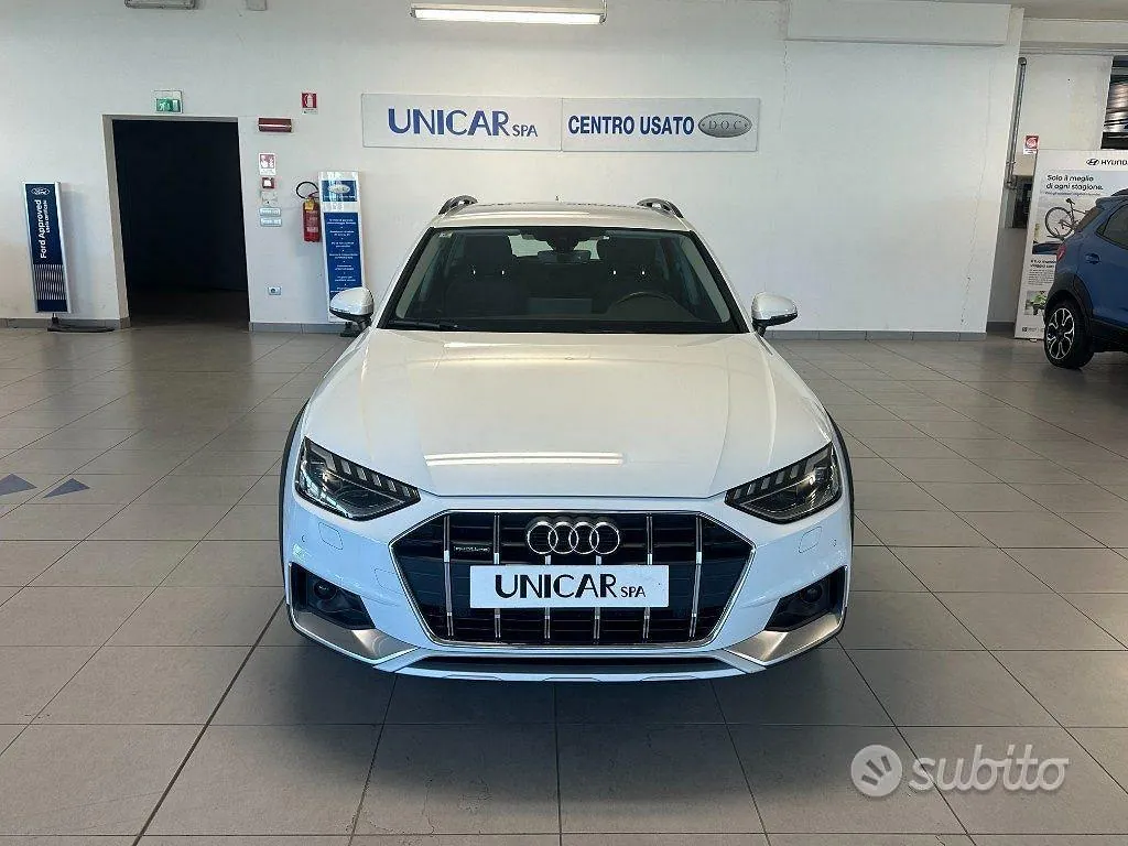 Audi A4 2020 photo 2