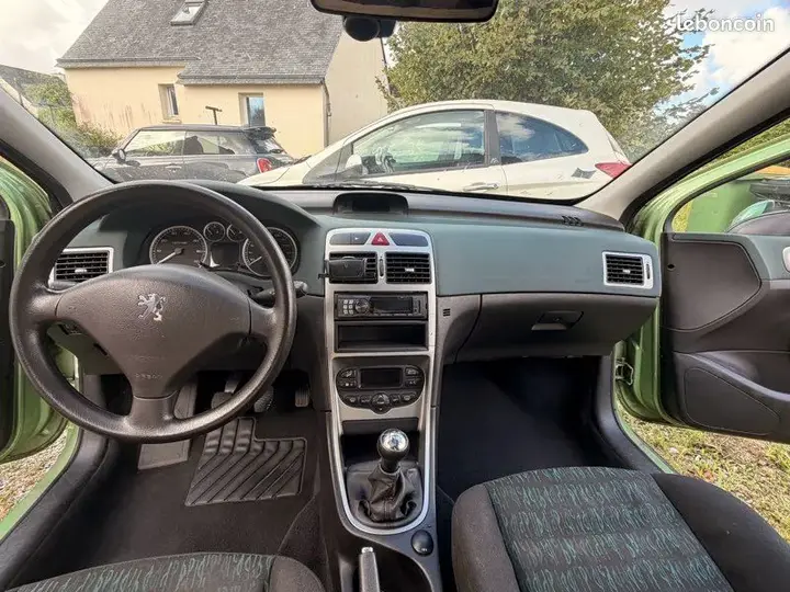 Peugeot 307 2002 photo 3