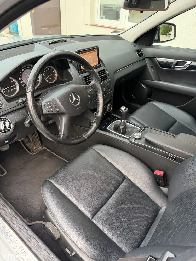 Mercedes-Benz C-Class 2007 photo 5