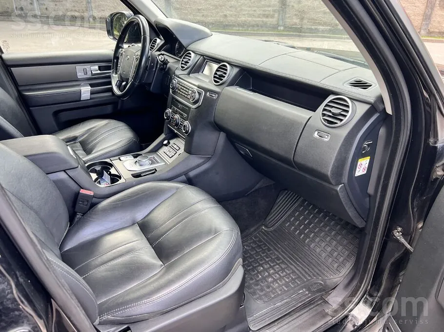Land Rover Discovery 2015 photo 5
