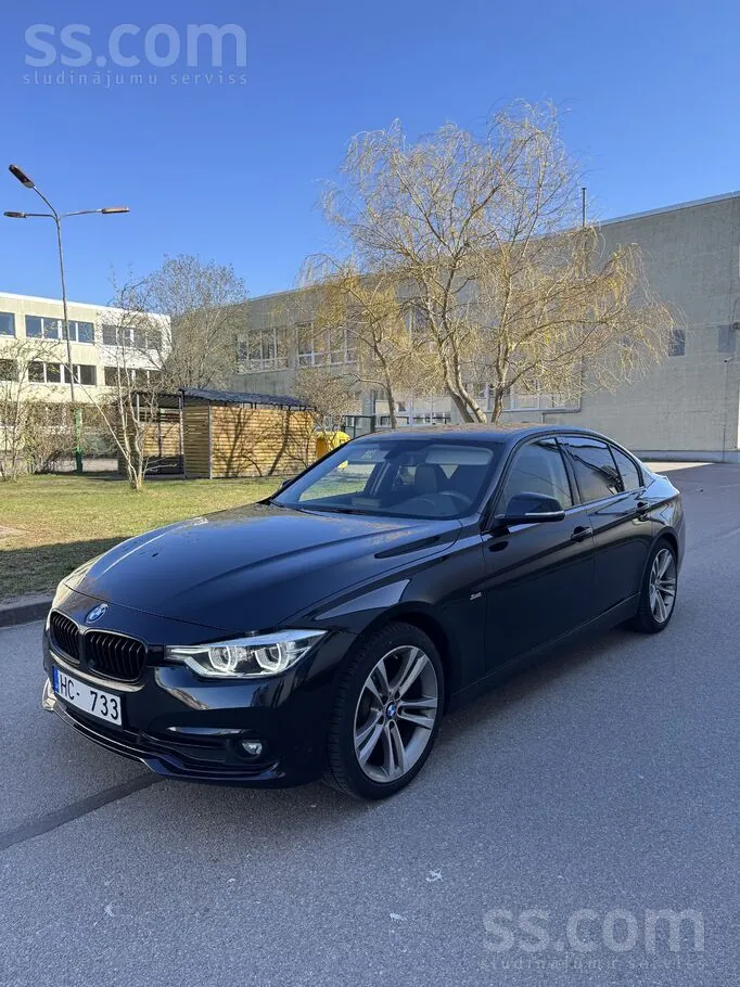 BMW 320