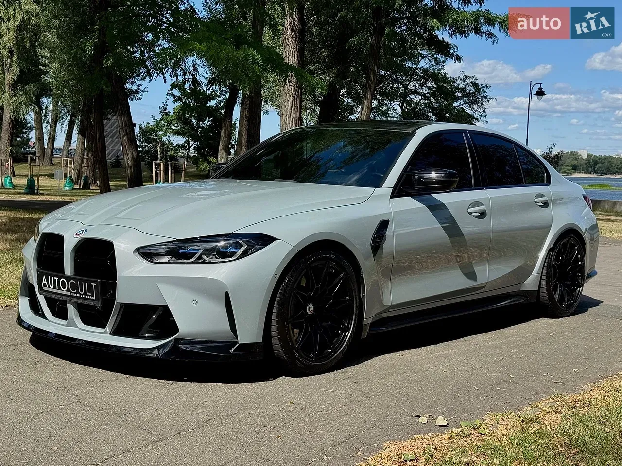 BMW M3 2022 photo 4
