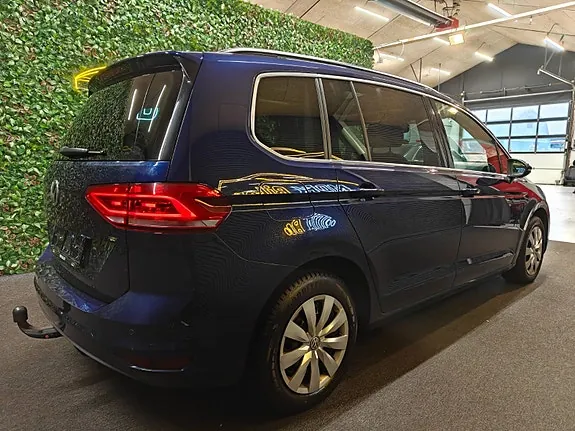 Volkswagen Touran 2019 photo 4