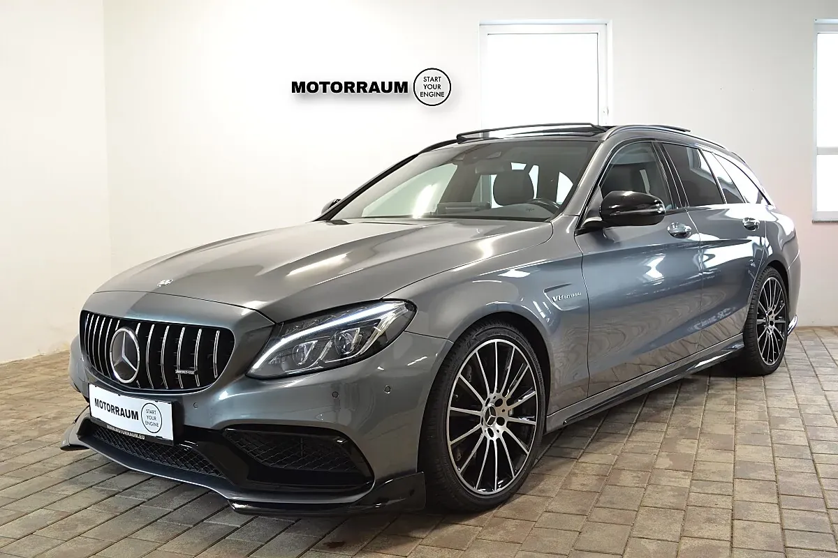 Mercedes-Benz C-Class 2017 photo 2