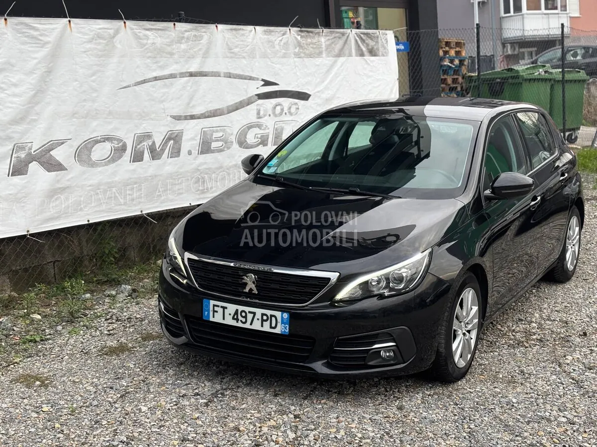 Peugeot 308 2020 photo 2