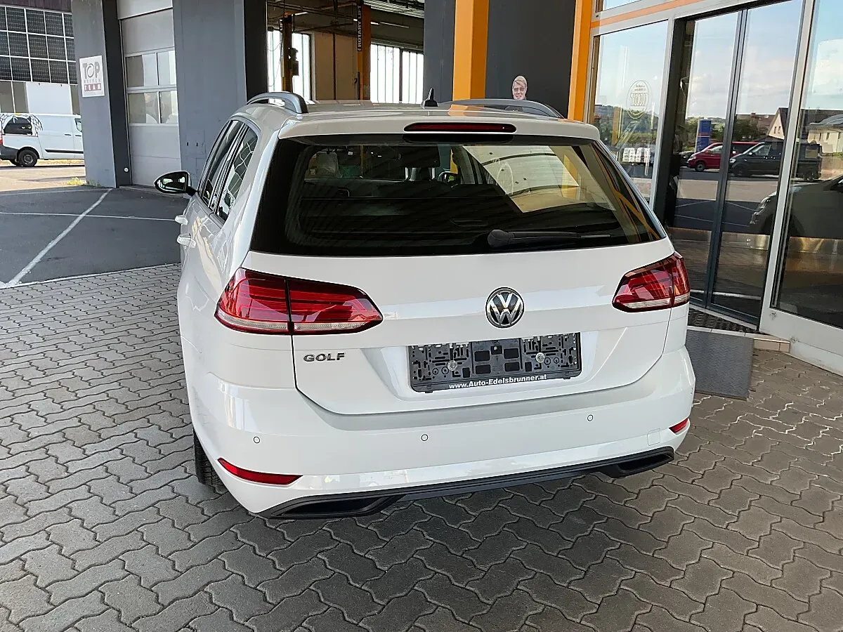 Volkswagen Golf 2019 photo 3