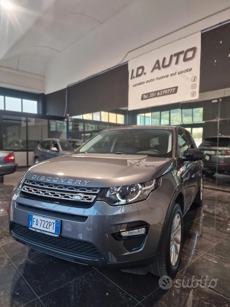 Land Rover Discovery Sport 2015 photo 2