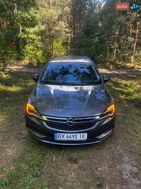 Opel Astra 2017 photo 3