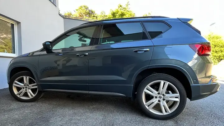 Seat Ateca 2021 photo 2