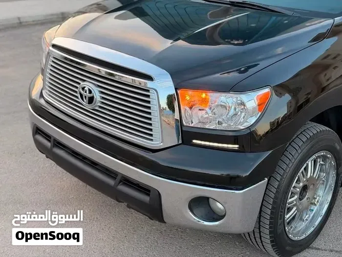 Toyota Tundra 2010 photo 2