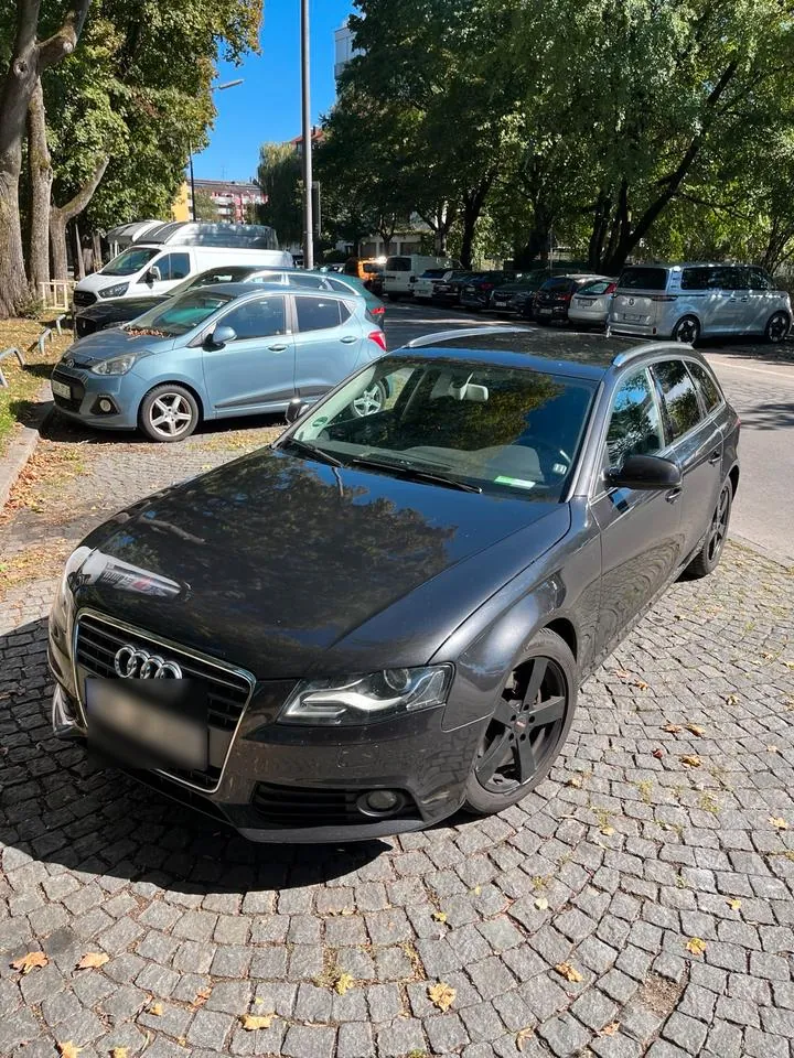 Audi A4 B8