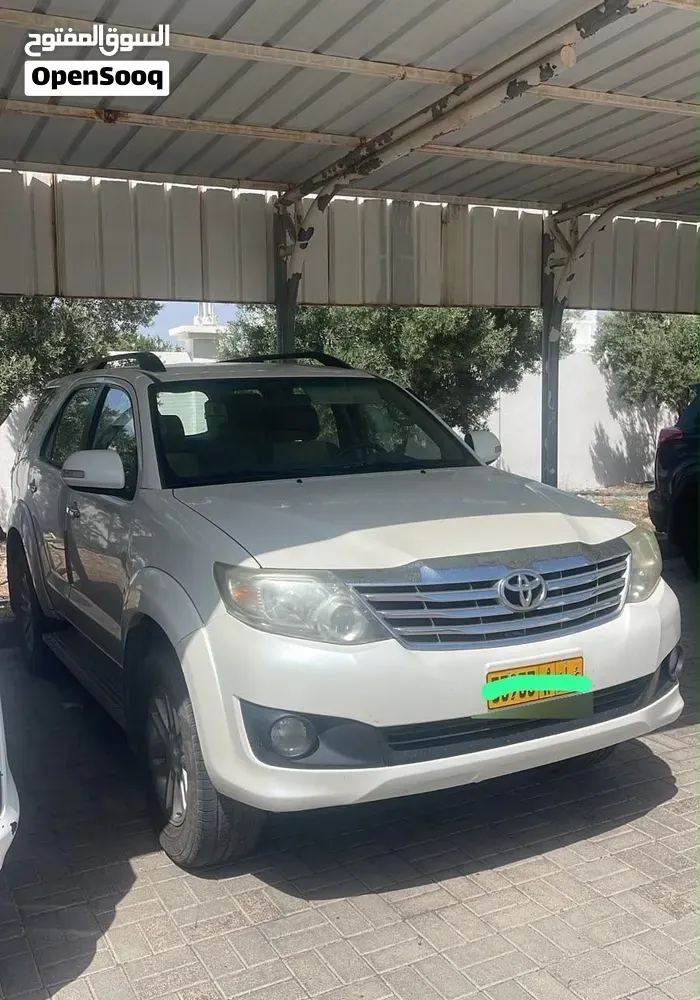 Toyota Fortuner 2015 photo 4