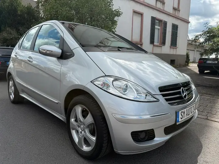 Mercedes-Benz A