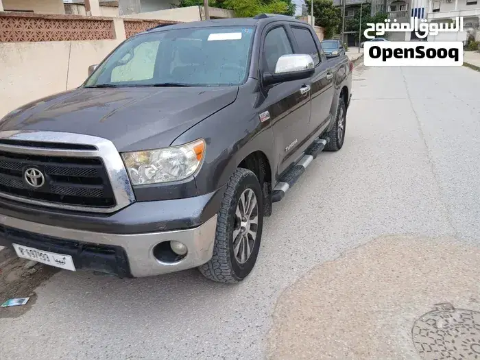 Toyota Tundra